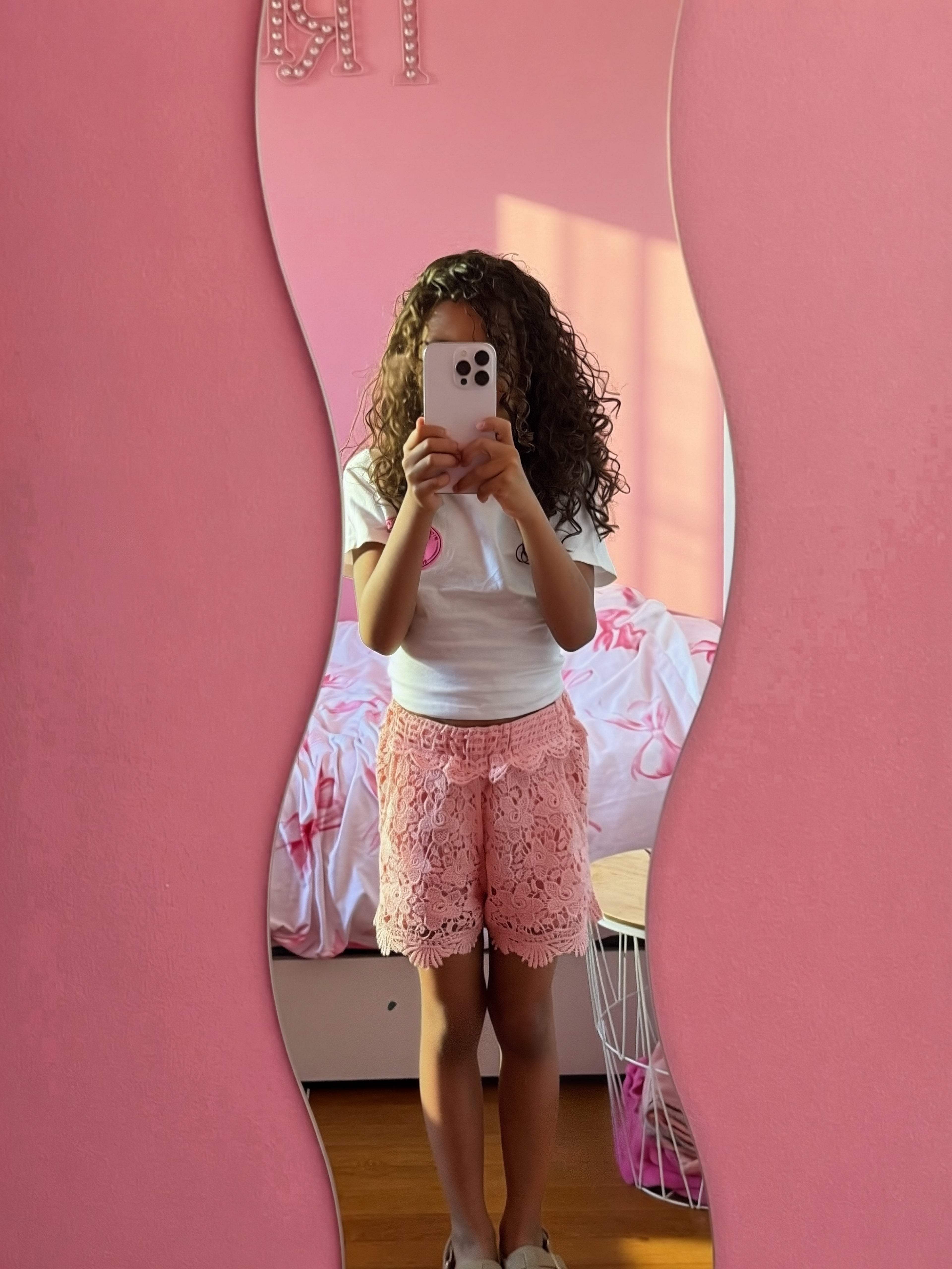 Short rose