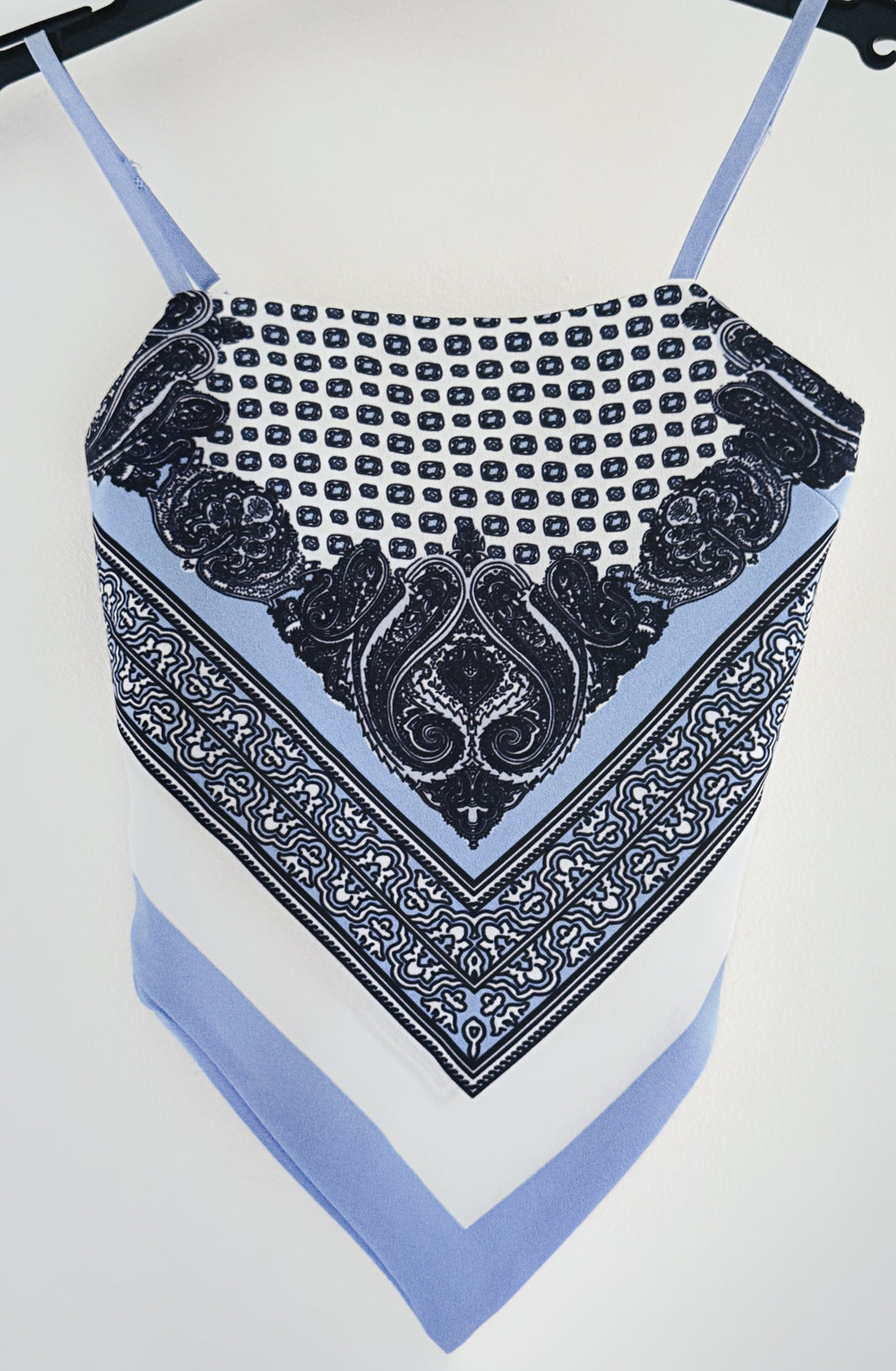 Top style bandana
